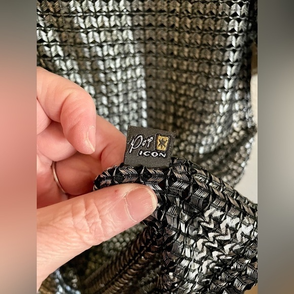 🌟HP🌟SILVER METALLIC OPEN KNIT CHAIN LOOK Vintage Pop Icon Mens Shirt Concert - Picture 9 of 12